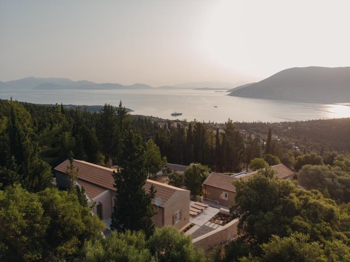 F Topia Villas Fiskardo Exterior photo